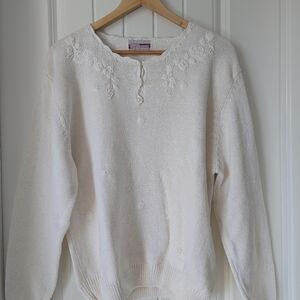 Vintage 100% Cotton Ivory Sweater with embroidered flowers and pearls Size Large